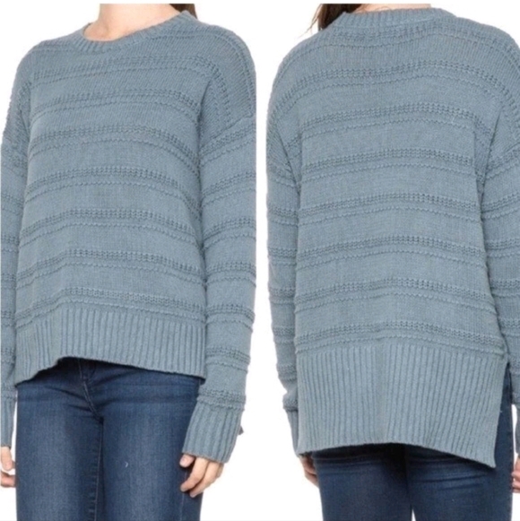 cupcakes & cashmere Sweaters - Cupcakes and Cashmere Soft Cozy Knit Sweater Small Casual Everyday Pullover